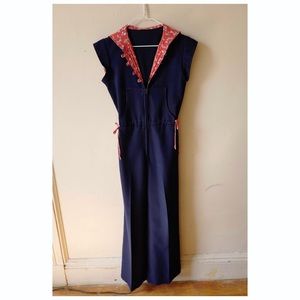 VINTAGE 70s JUMP SUIT WITH HOOD + POCKETS !!!